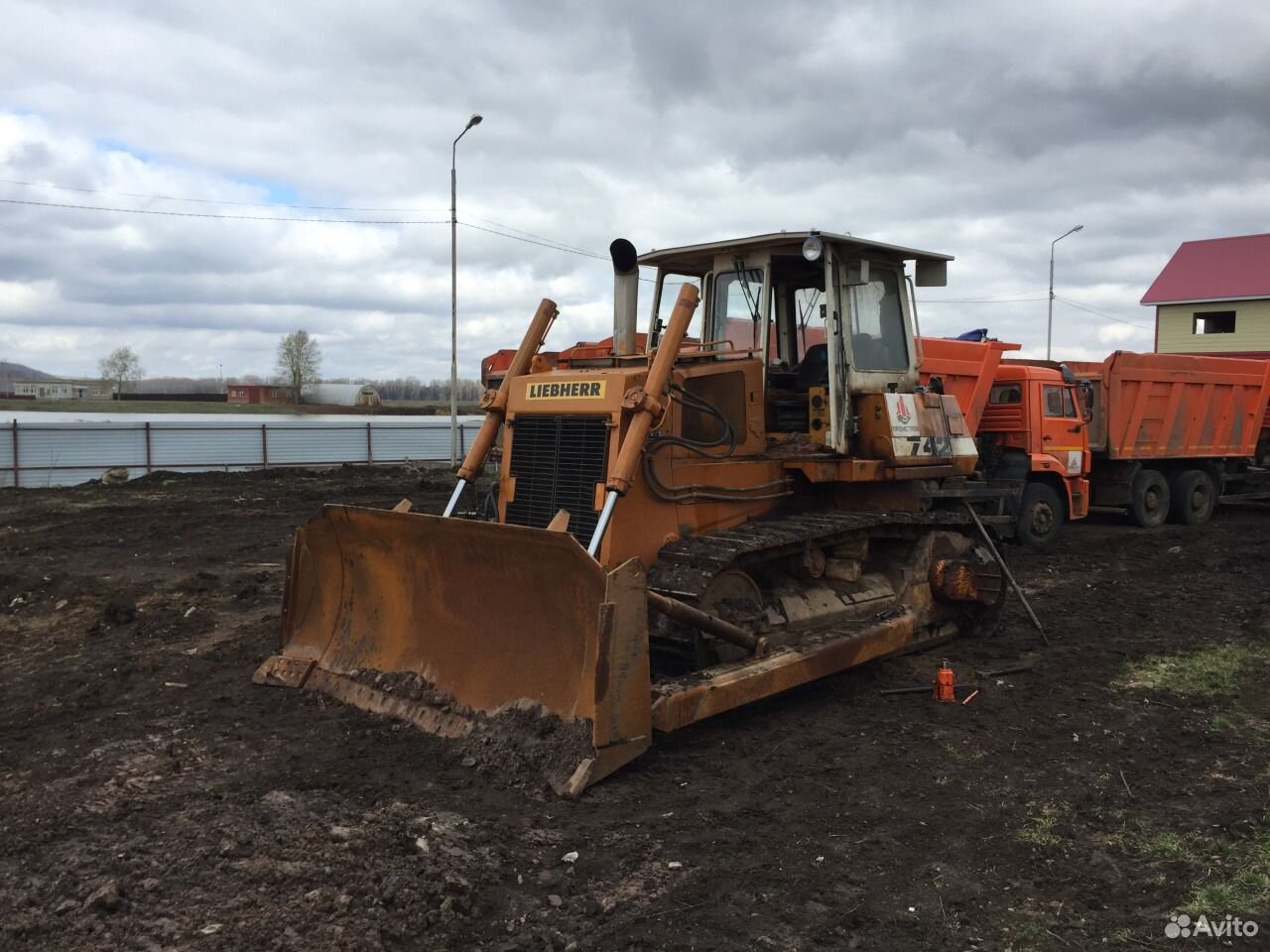 шева 165-3 двигатель в сборе weichai wd10g178e25 фото. бульдозеры уфа. откос нижний отвала на шантуй sd16. трактор с бульдозерным оборудованием beezone d16. бульдозеры уфа.