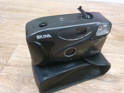 Пленочный фотоаппарат Skina 107