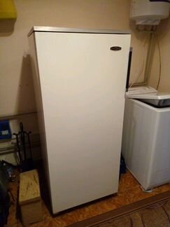 Полюс холодильник