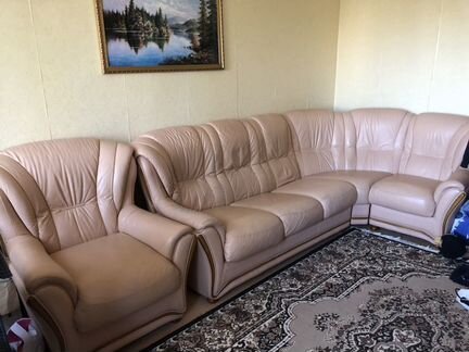 Продам угловой диван+кресло