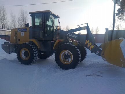 Чистка снега тракторами