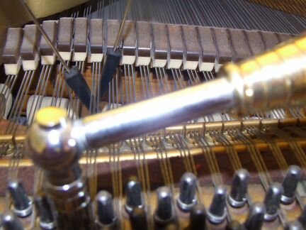 Настройка и регулировка пианино