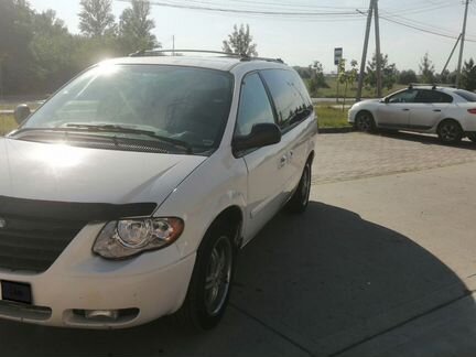 Chrysler Town & Country 3.3 AT, 2004, 218 000 км
