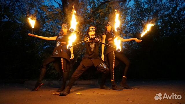 Фаер огненное неоновое световое шоу