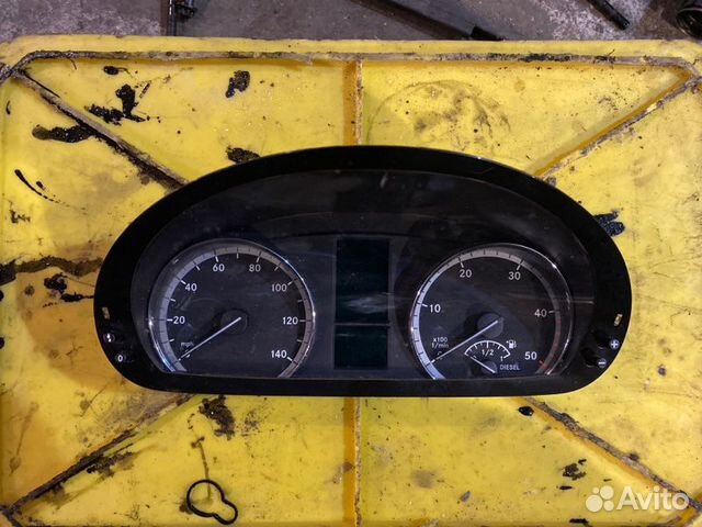Щиток приборов Mercedes Vito W639 3.0 OM642