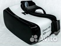 Очки виртуальной реальности Samsung Gear VR R322