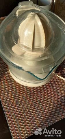 Соковыжималка Philips HR2744