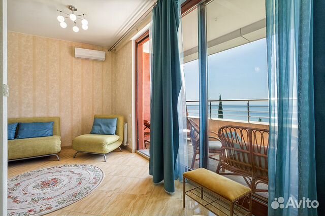 

Квартира-студия, 60 м², 3 кровати