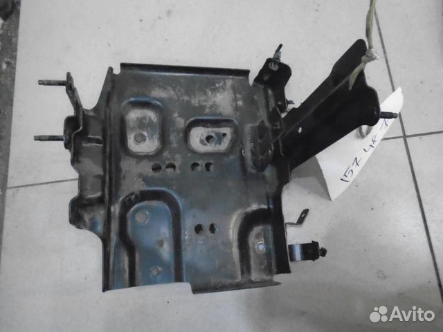 Корпус подставка аккумулятора Nissan X-trail T31