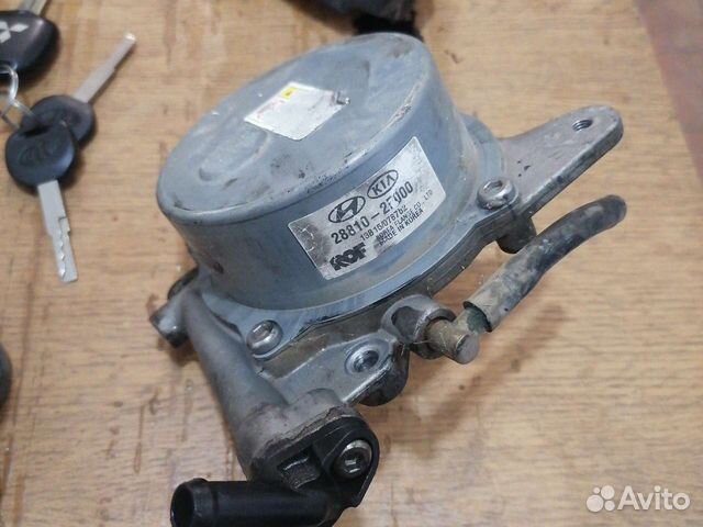 288102F000 Вакуумный насос KIA Sorento 2 XM