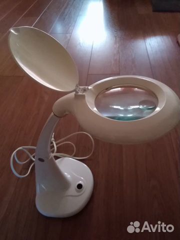 Лампа лупа с подсветкой настольная Pro'sKit MA-100