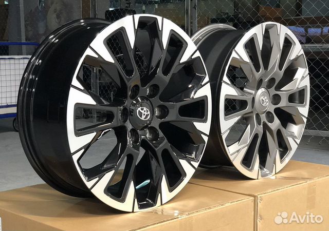 Кованые диски на Toyota LC 300 R21