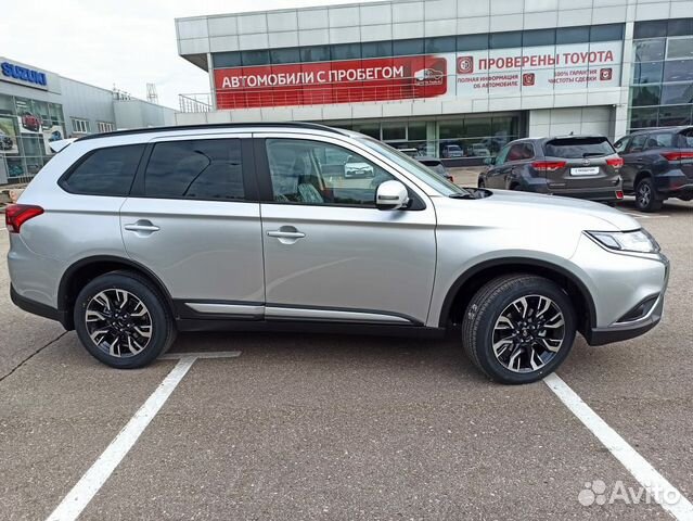 Mitsubishi Outlander 2.0 CVT, 2021, 3 500 км