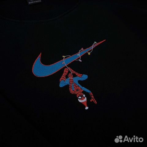 Свитшот nike с вышивкой