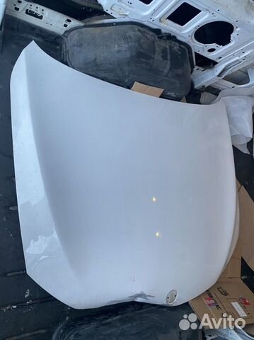 Капот f01 bmw белый а300 под ремонт