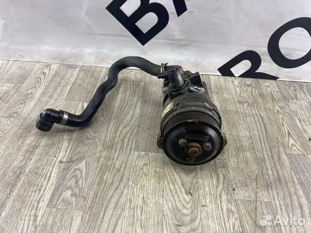 Двухполостный гидравлический насос BMW X6M E71