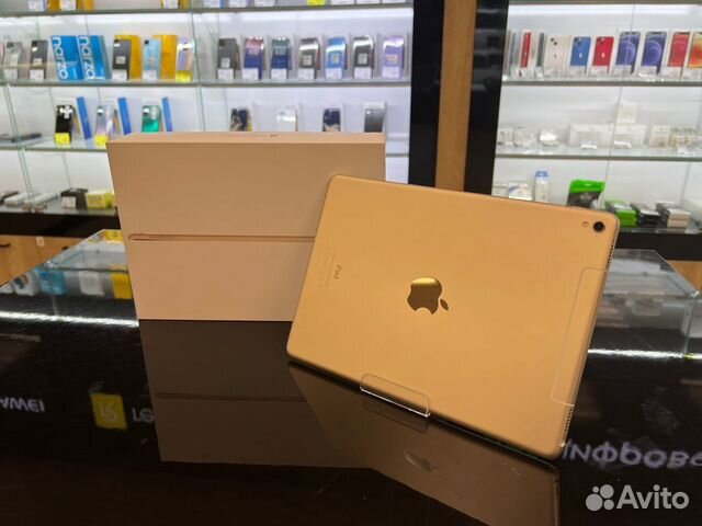 Планшет Apple iPad Pro 9,7”/Gold/с симкой