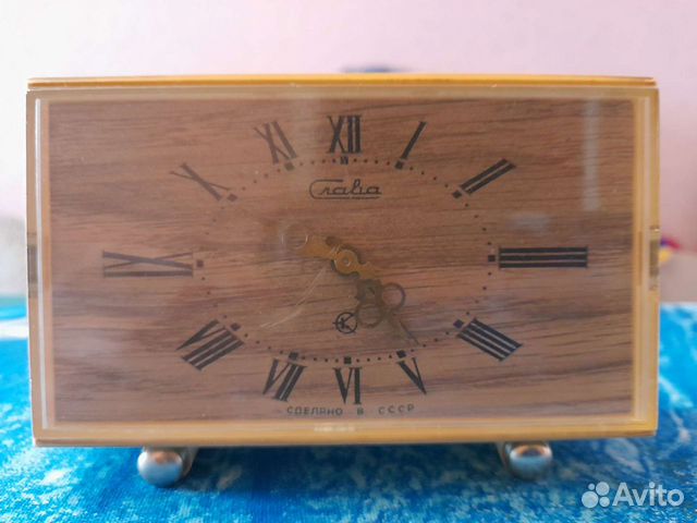 Настольные часы будильник,Слава.СССР