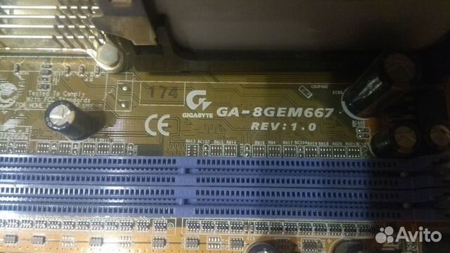 GA-8GEM667 Rev:1.0 + intel celeron 2 ghz