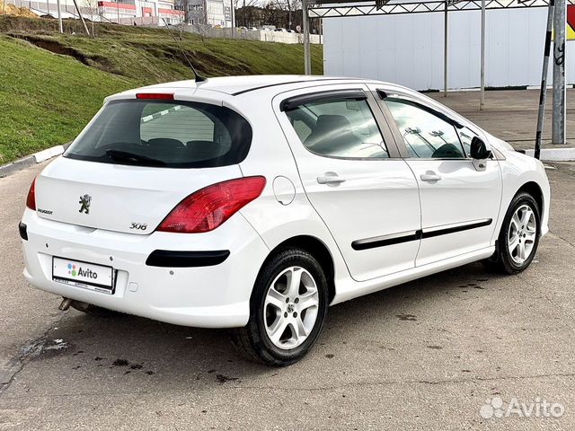 Peugeot 308 1.6 AT, 2010, 182 000 км