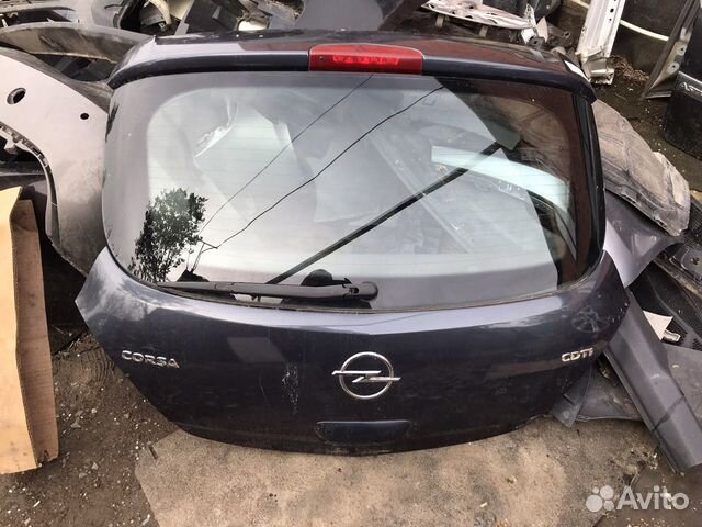 Задняя крышка багажника на opel corsa D