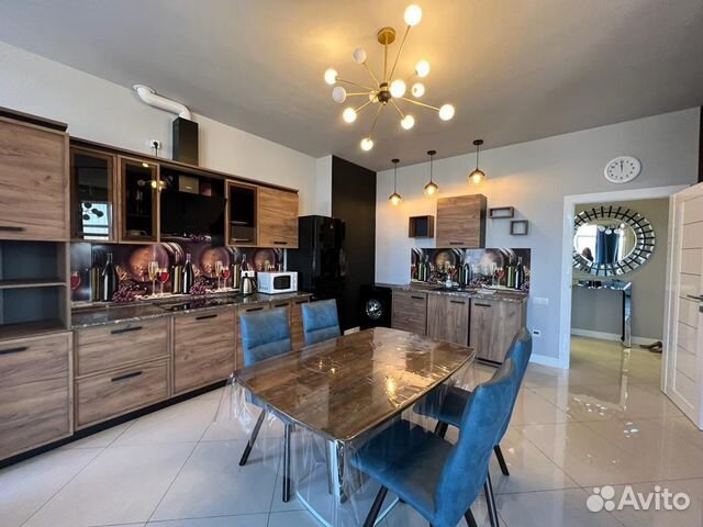 

2-к. квартира, 70 м², 2 кровати