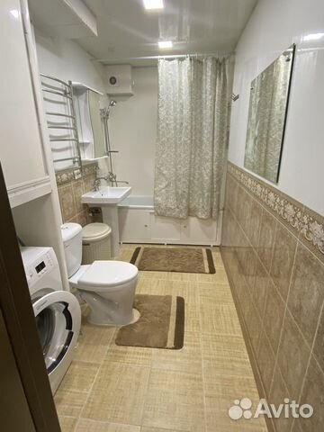 

2-к. квартира, 60 м², 1/5 эт.