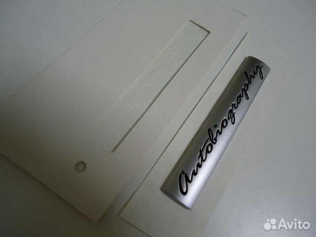 Autobiography эмблема Range Rover LR043918 emblem Autobiography эмблема Range Rover LR043918 emblem