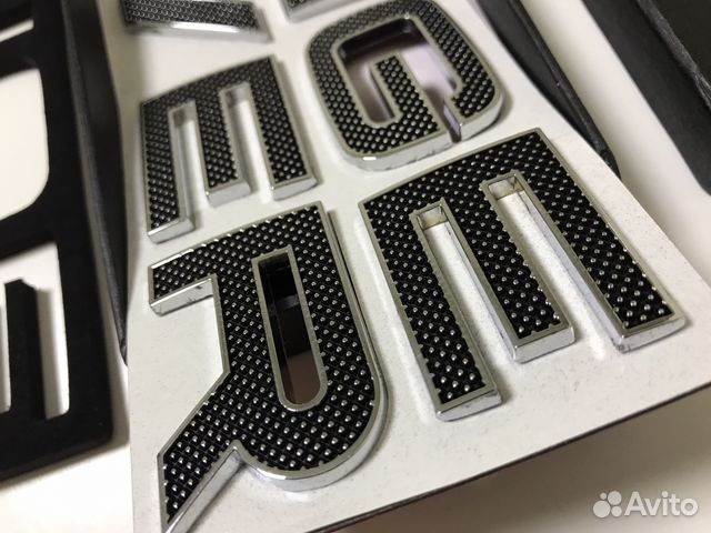 Эмблемы капот багажник Range Rover premium edition