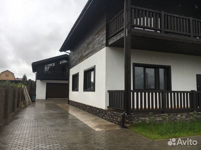 Коттедж 220 м² на участке 10 сот. Коттедж 220 м² на участке 10 сот.