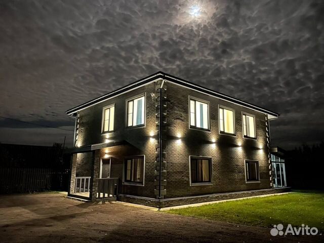 

5-к. коттедж, 240 м²