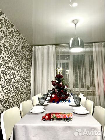 

5-к. коттедж, 250 м²