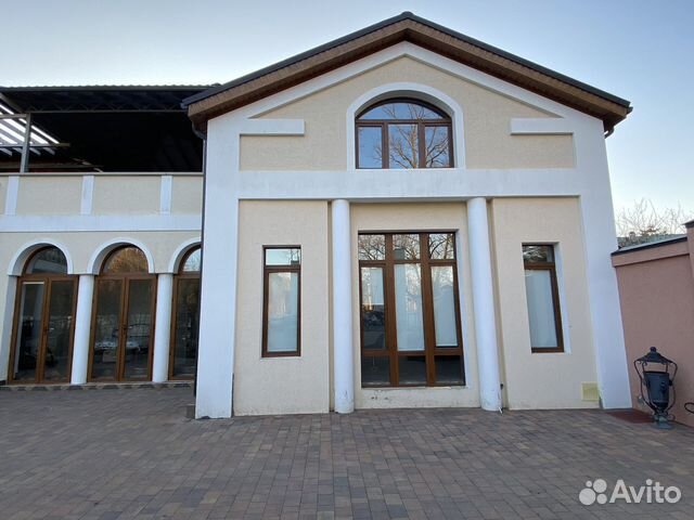 

3-к. дом, 250 м²