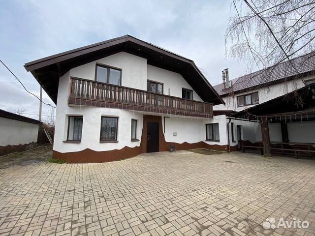 

4-к. дом, 350 м²