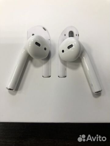 Наушник Airpods правый R и L и кейс