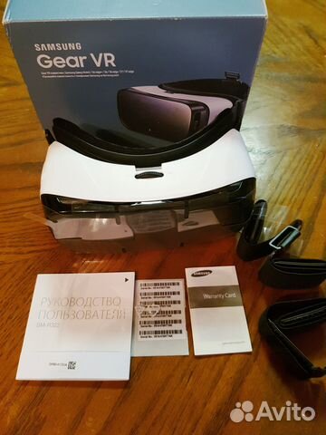 Samsung Gear VR SM-R 322 VR-шлем (очки) Samsung Gear VR SM-R 322 VR-шлем (очки)
