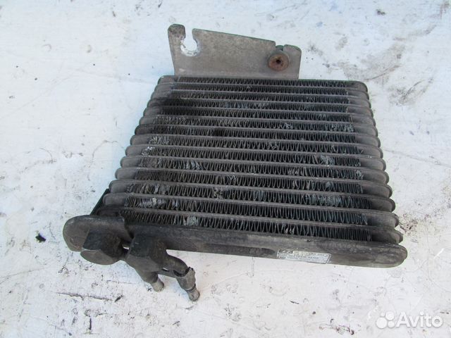 264104A150 Радиатор масляный Hyundai-Kia бу