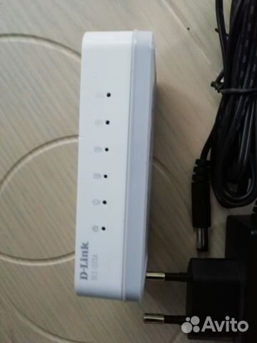 Коммутатор D-link DES-1005C