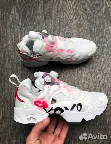 reebok insta pump xoxo