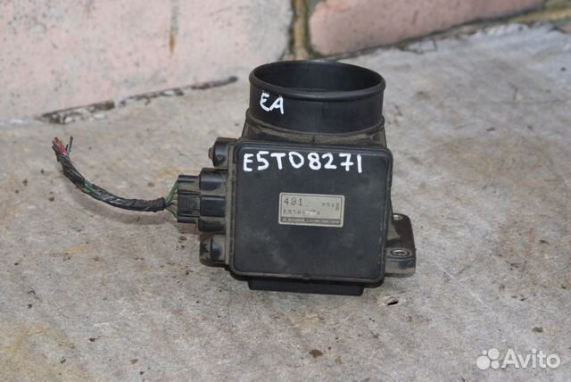 Датчик массового расхода воздуха Mitsubishi Galant