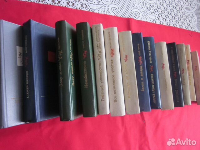 Продам книги