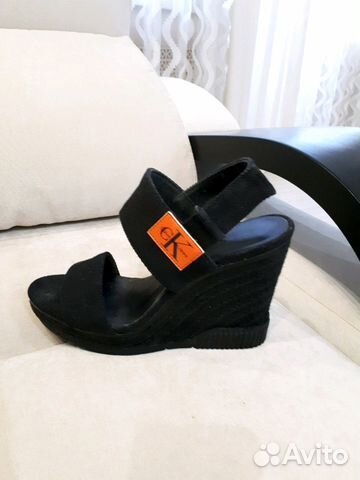 Босоножки Calvin klein 38-39p Босоножки Calvin klein 38-39p