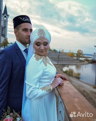 Платье на никах (Прокат)