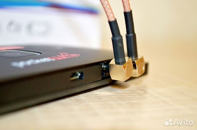 3G/4G Wi-Fi роутер Huawei R216h (до 8 часов работы