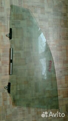 Боковое стекло тойота премио 01-07