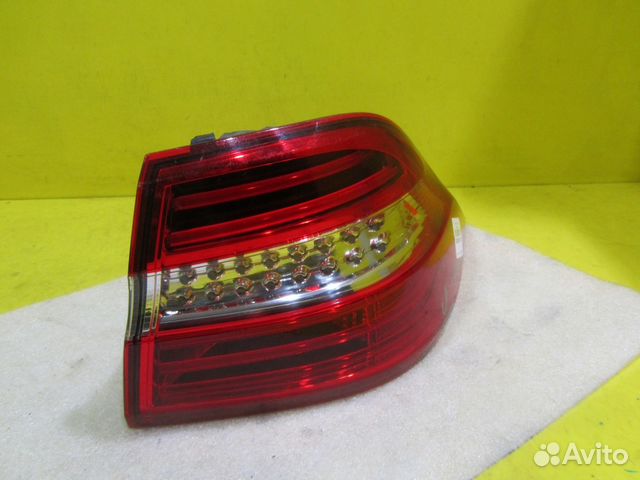 Фонарь правый внешний Mercedes-Benz M W166 (11-15) Фонарь правый внешний Mercedes-Benz M W166 (11-15)