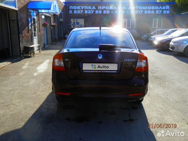 Skoda Octavia 1.6 AT, 2011, 97 000 км