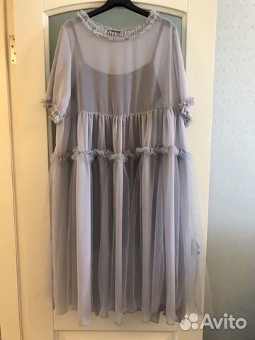 Платье oversize из тюля с рюшами