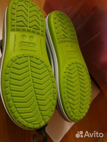 Сандалии crocs C13 салатовые новые Сандалии crocs C13 салатовые новые