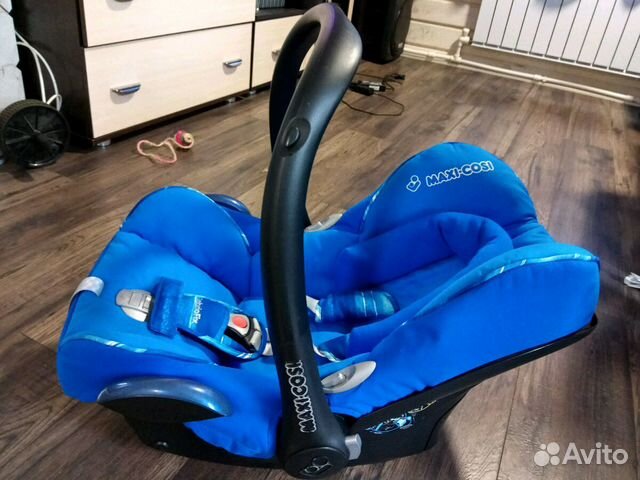 Автолюлька (автокресло) Maxi-Cosi CabrioFix 0+